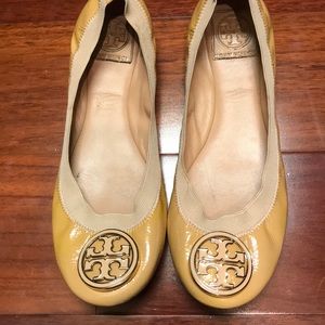 Tory Burch Flats | Caroline Patent Leather Flat